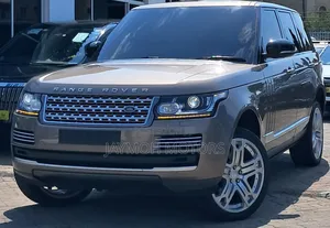Land Rover Range Rover Vogue 2017 Gold