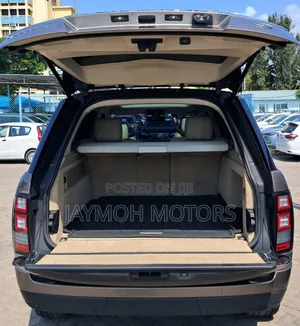 Land Rover Range Rover Vogue 2017 Gold