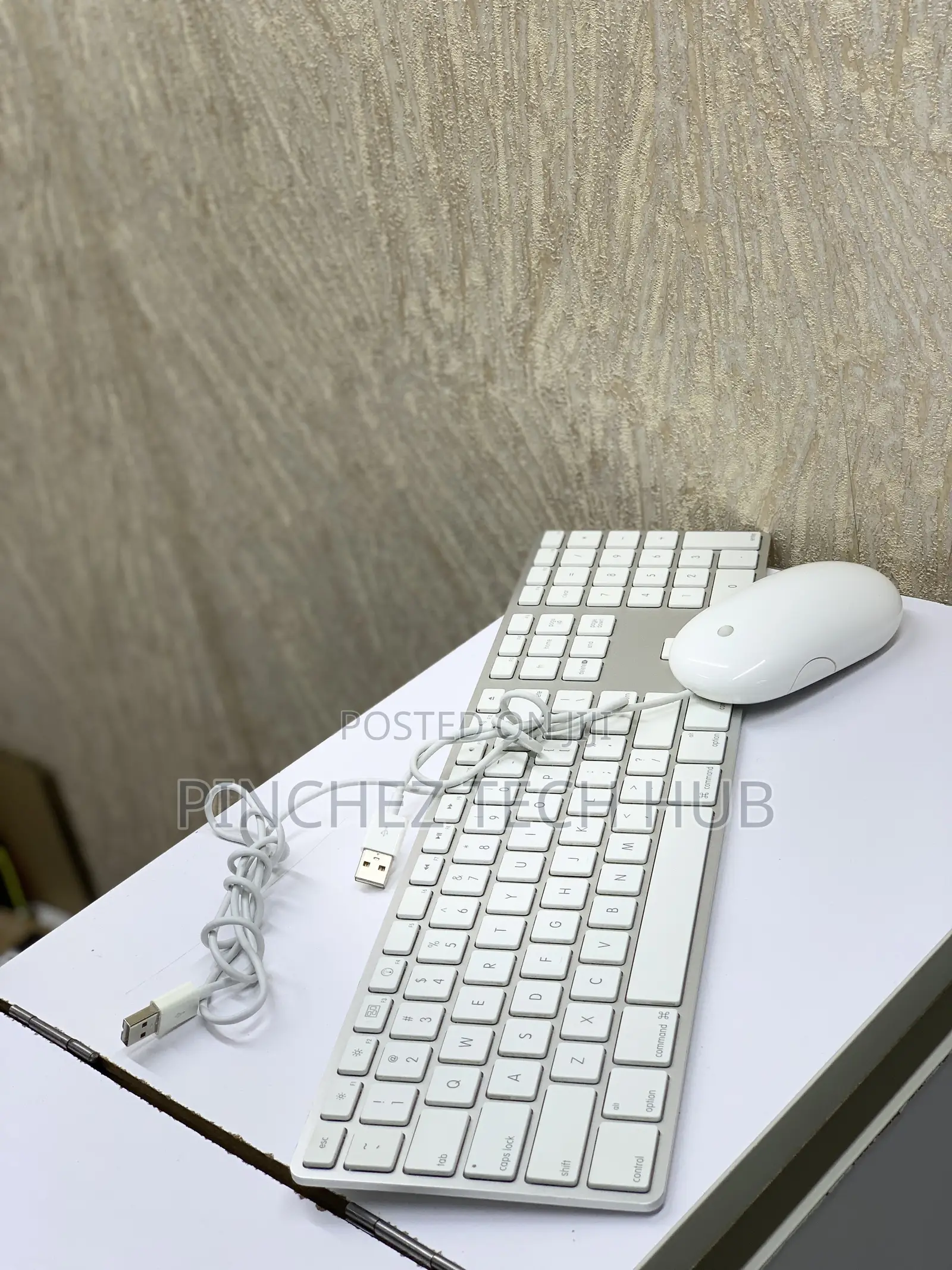 Apple Magic Mouse and Keyboard Combo