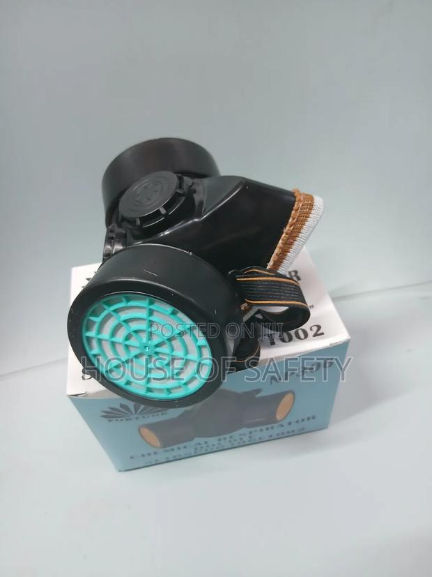 Ventilated Double Nozzle Cartridges Respirators - thumbnail 2