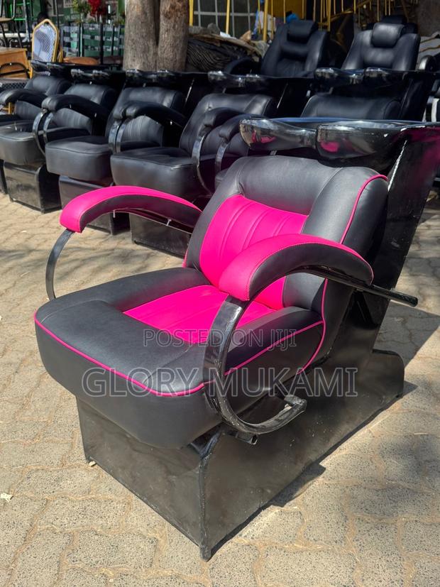 Pink Salon Sink Chair