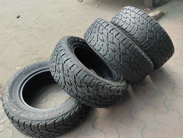 285/60r18 Bridgestone - thumbnail 8