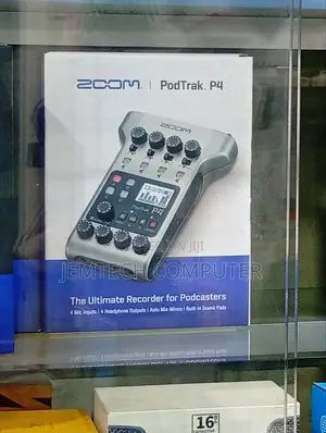 Zoom Podtrak P4 Portable Multitrack Podcast Recorder