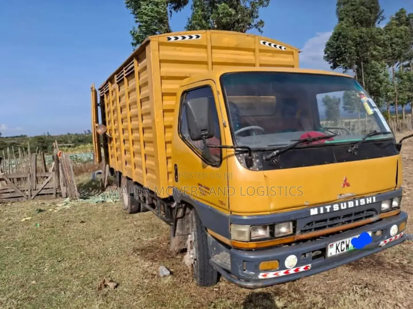 FRR/Fh Lorries for Errands and Transport Are Available