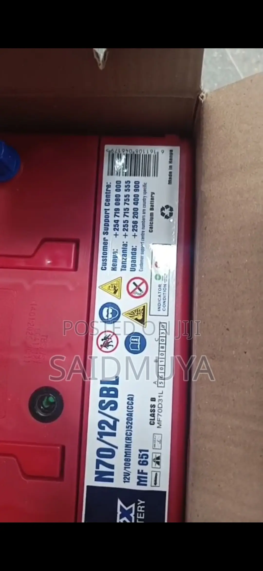 Nissan Caravan (Urvan) 2001 Red
