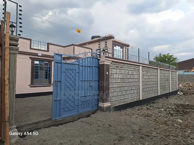 3bdrm Bungalow in Mugutha, Kimbo for sale