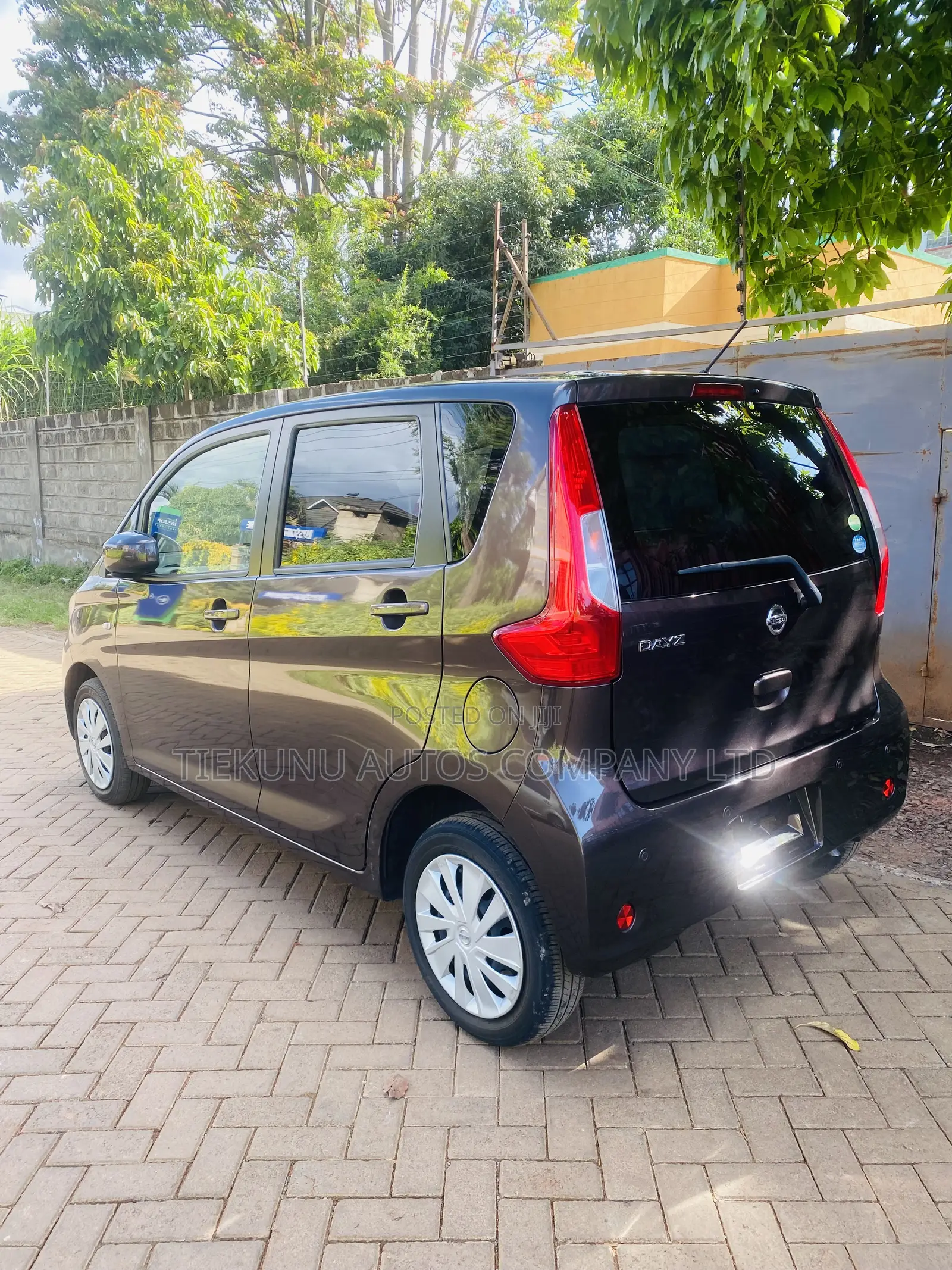Nissan Dayz 2018 Brown