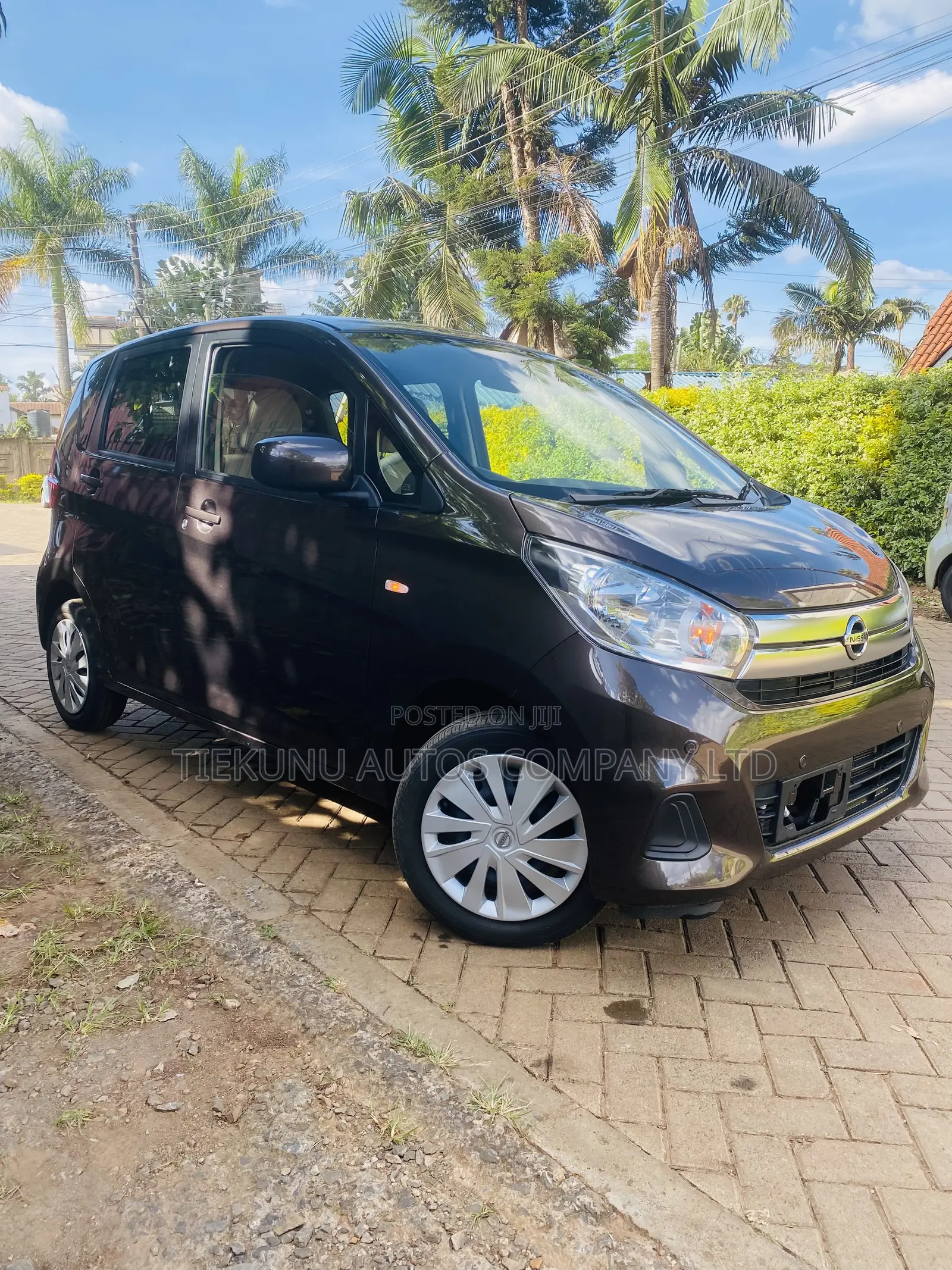 Nissan Dayz 2018 Brown