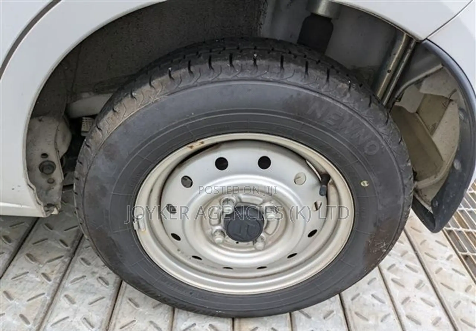 Suzuki Alto 2019 White