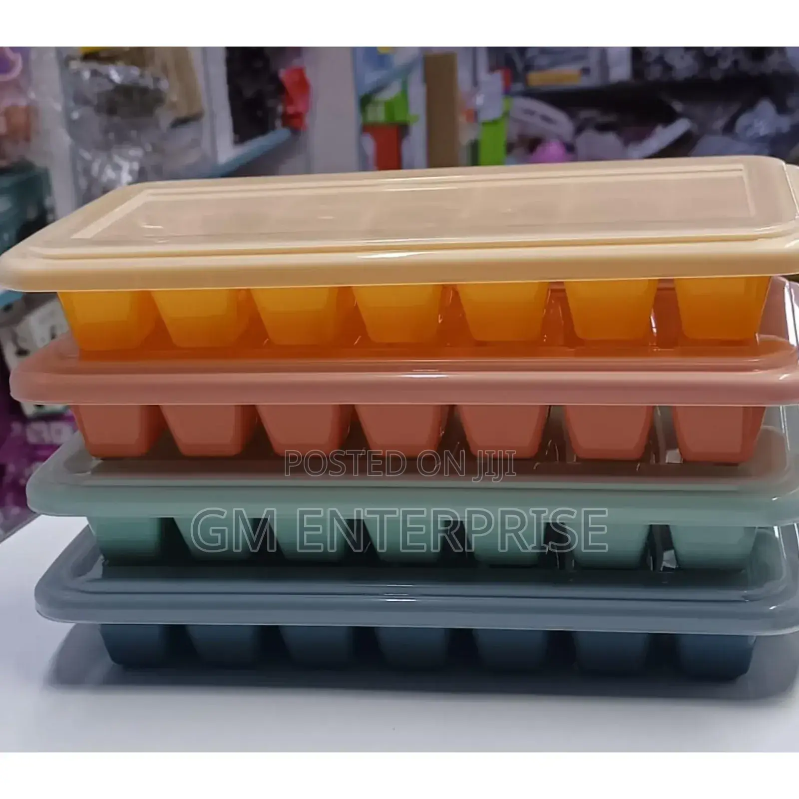 *Ice Cube Tray With a Lid*