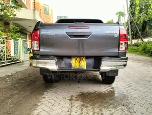 Toyota Hilux Revo Double Cab Deisel 2.4 AWD 2022 Brown