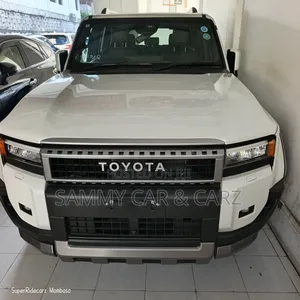 Toyota Land Cruiser Prado 2.8 2025 White