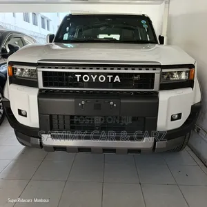 Toyota Land Cruiser Prado 2.8 2025 White