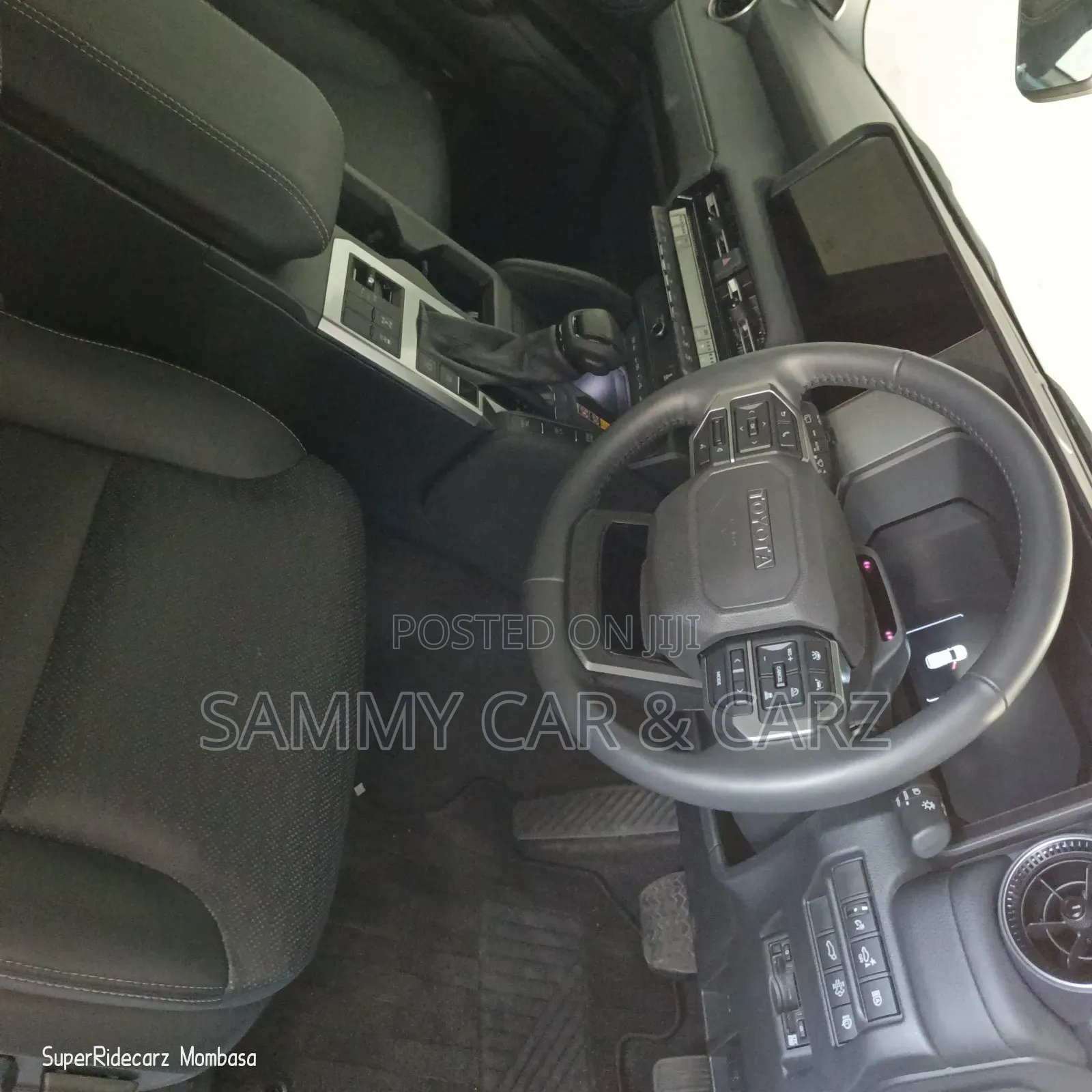 Toyota Land Cruiser Prado 2.8 2025 White