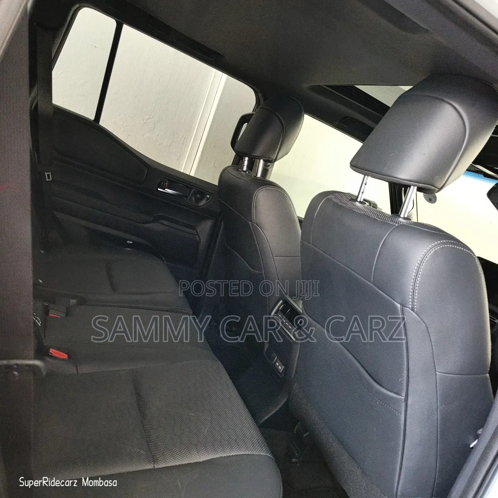 Toyota Land Cruiser Prado 2.8 2025 White
