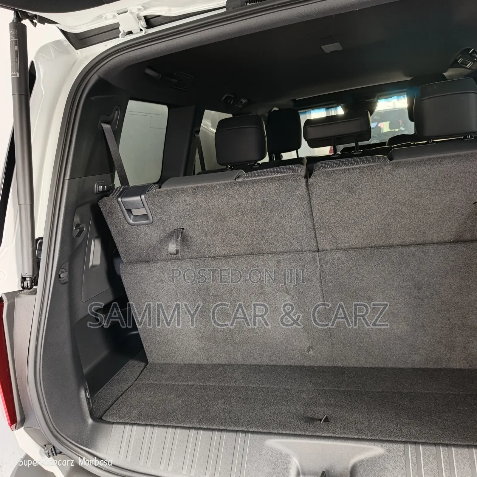 Toyota Land Cruiser Prado 2.8 2025 White
