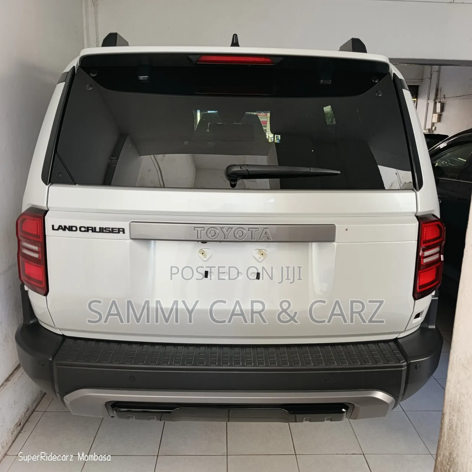 Toyota Land Cruiser Prado 2.8 2025 White