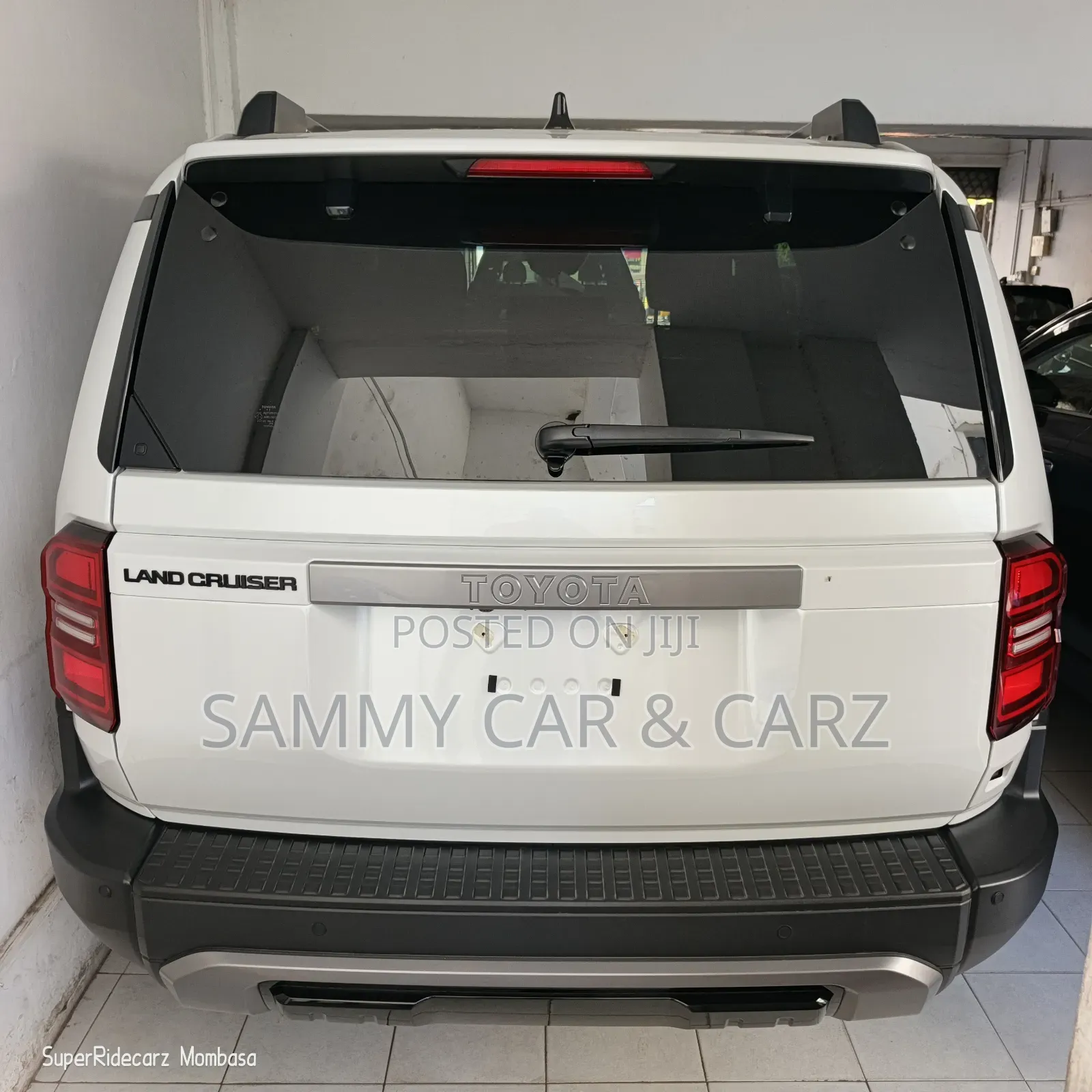 Toyota Land Cruiser Prado 2.8 2025 White