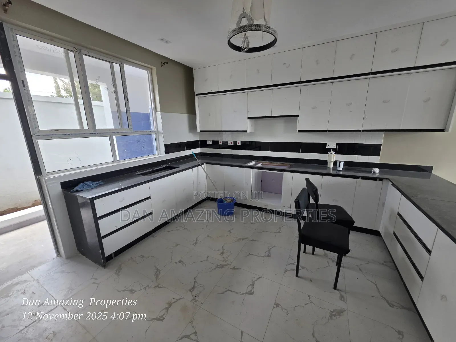 4bdrm Maisonette in Gp Plus Dsq, Kiserian for sale