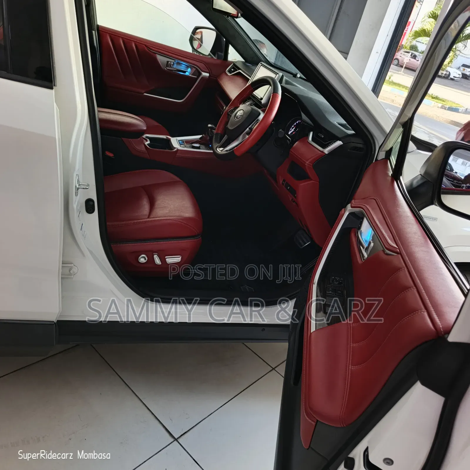Toyota RAV4 2020 White
