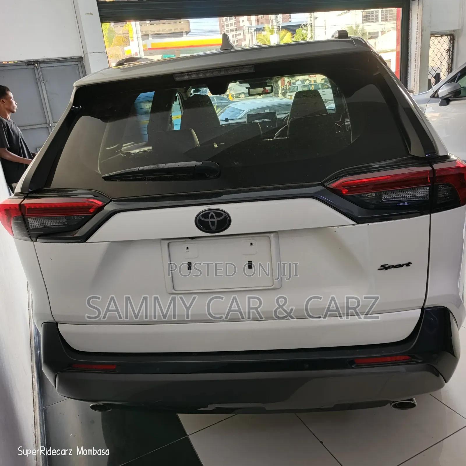 Toyota RAV4 2020 White