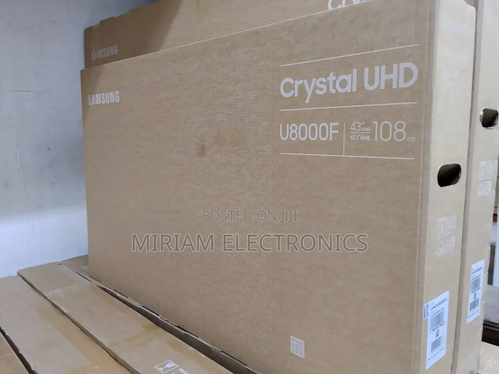 43" Crystal Uhd U8000f Smart Tv (2025)