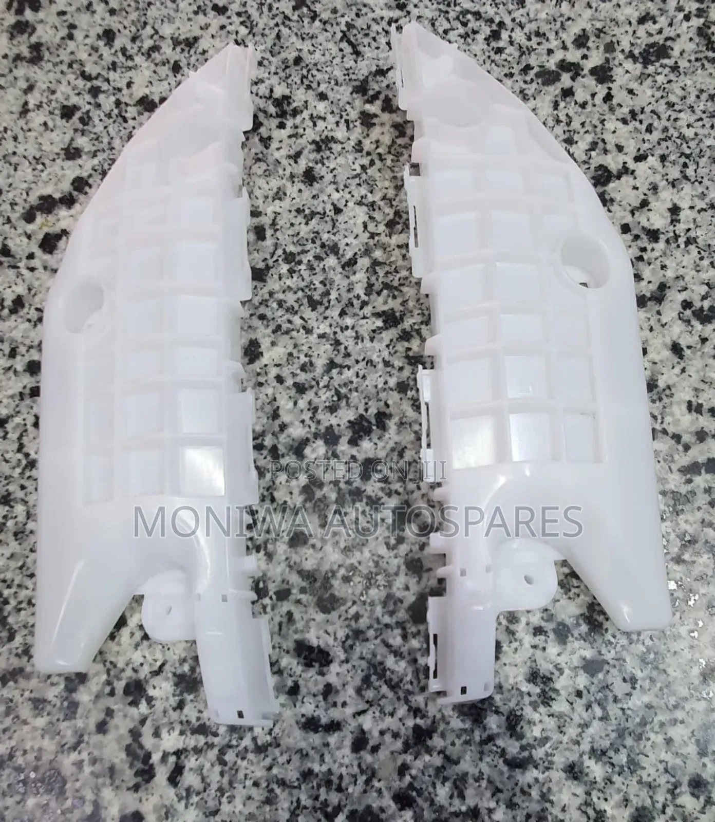 Front Bumper Slide Ractis