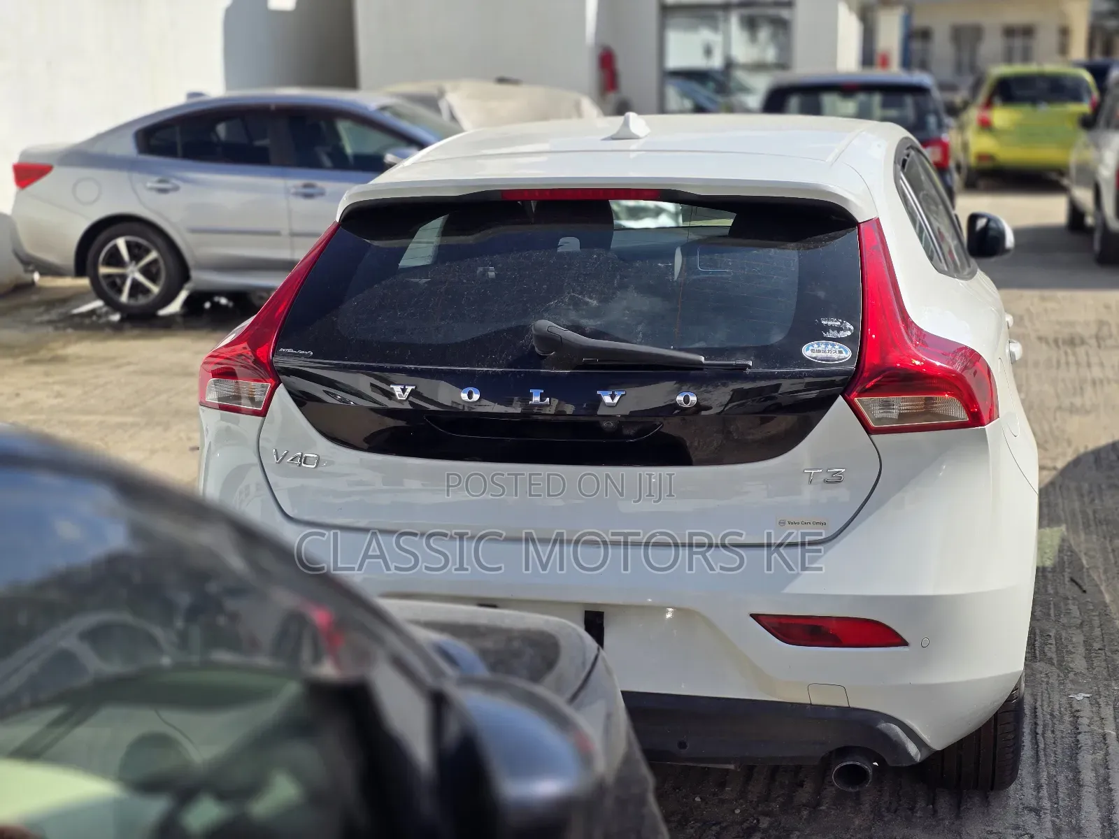 Volvo V40 2019 White