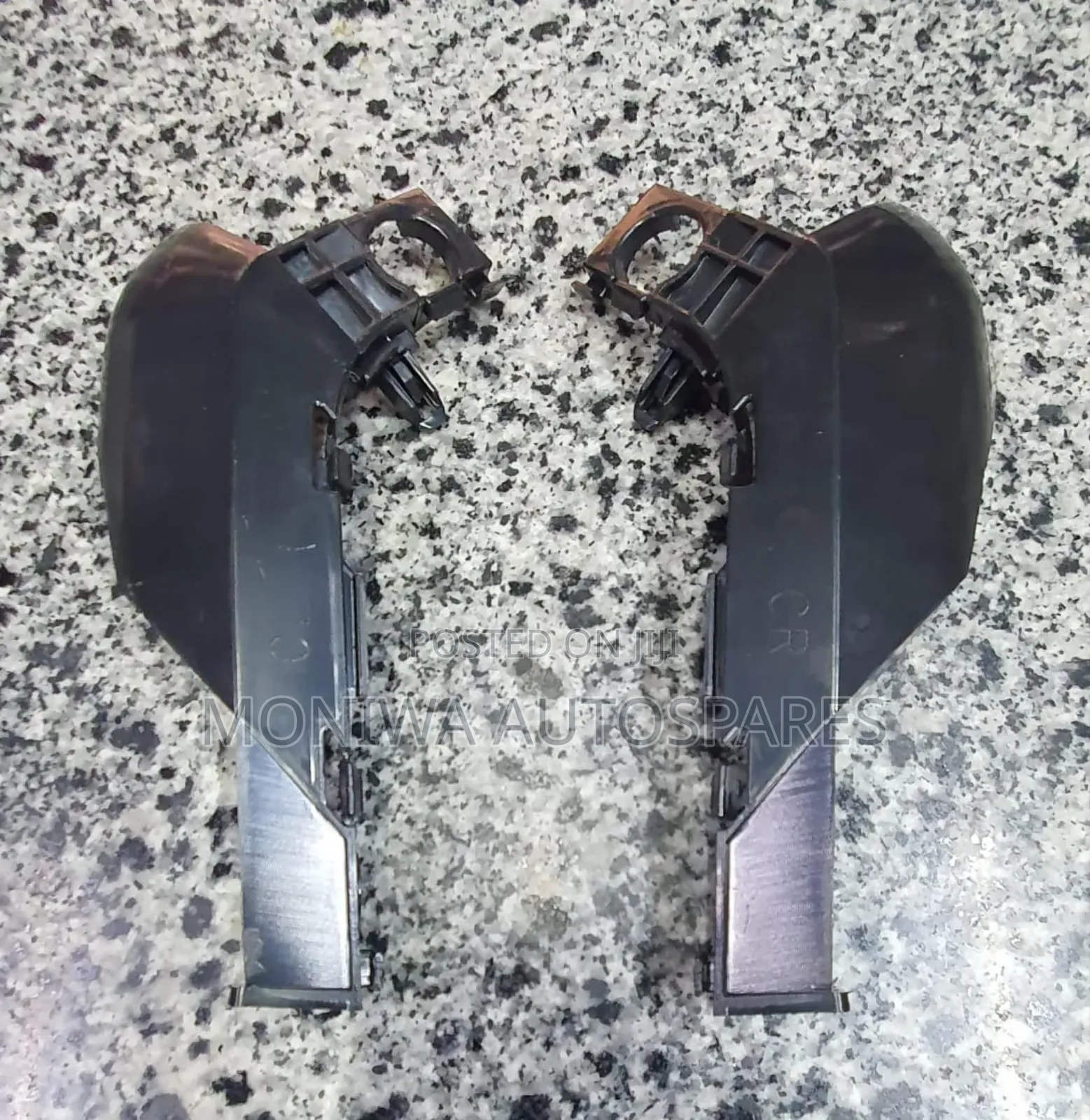 Front Bumper Slide Noah 2005