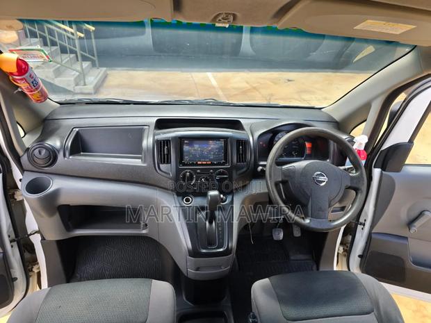 Nissan NV200 2015 White - thumbnail 10