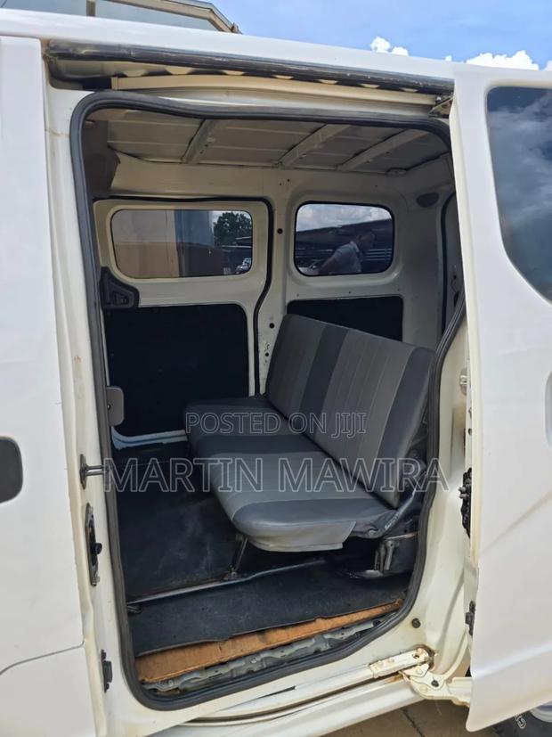 Nissan NV200 2015 White - thumbnail 15