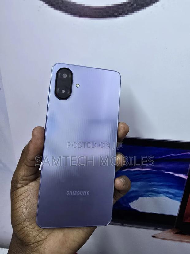 Samsung Galaxy A07 4G 64 GB Gray - main view