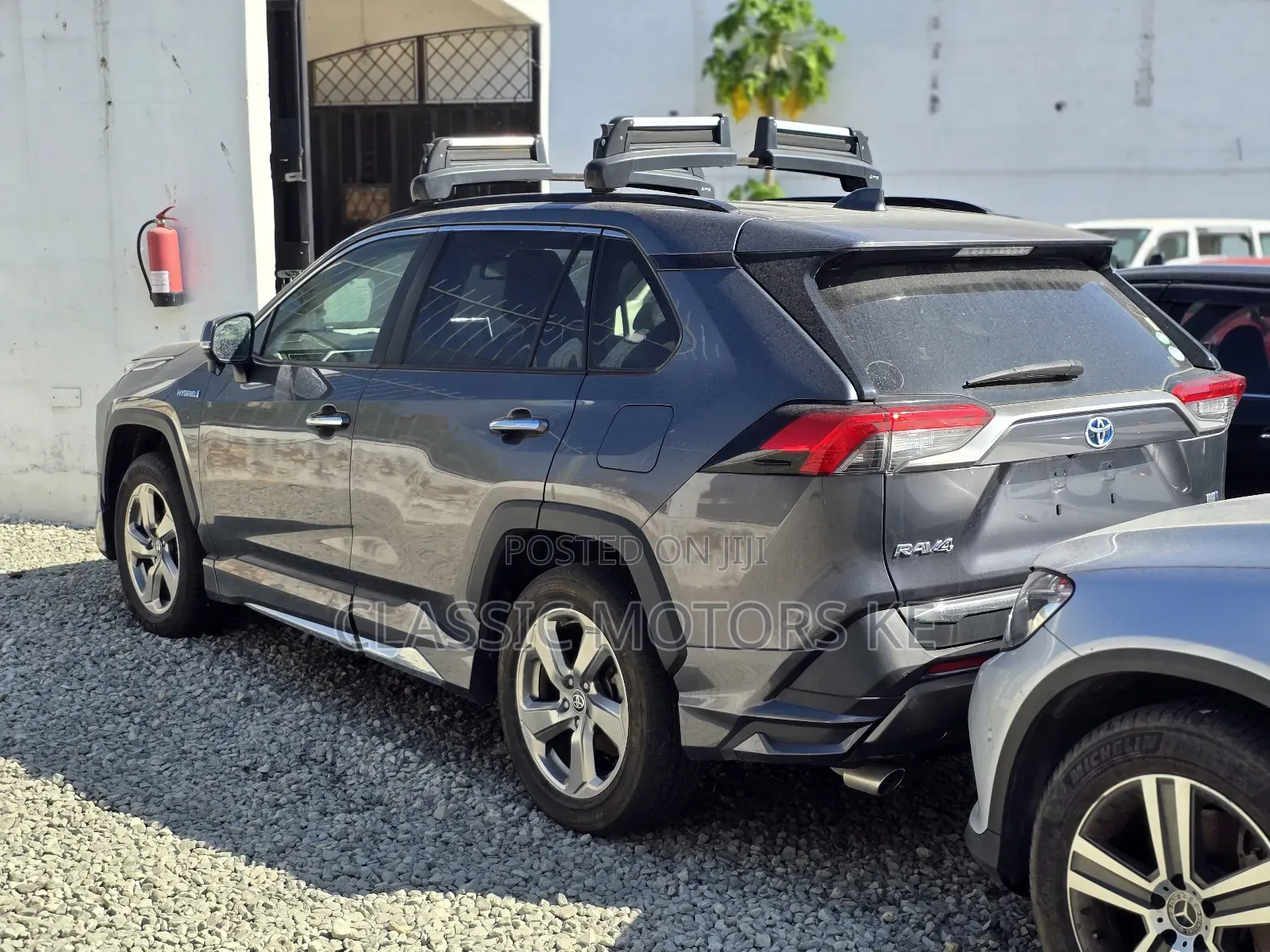 Toyota RAV4 Hybrid 2019 Gray