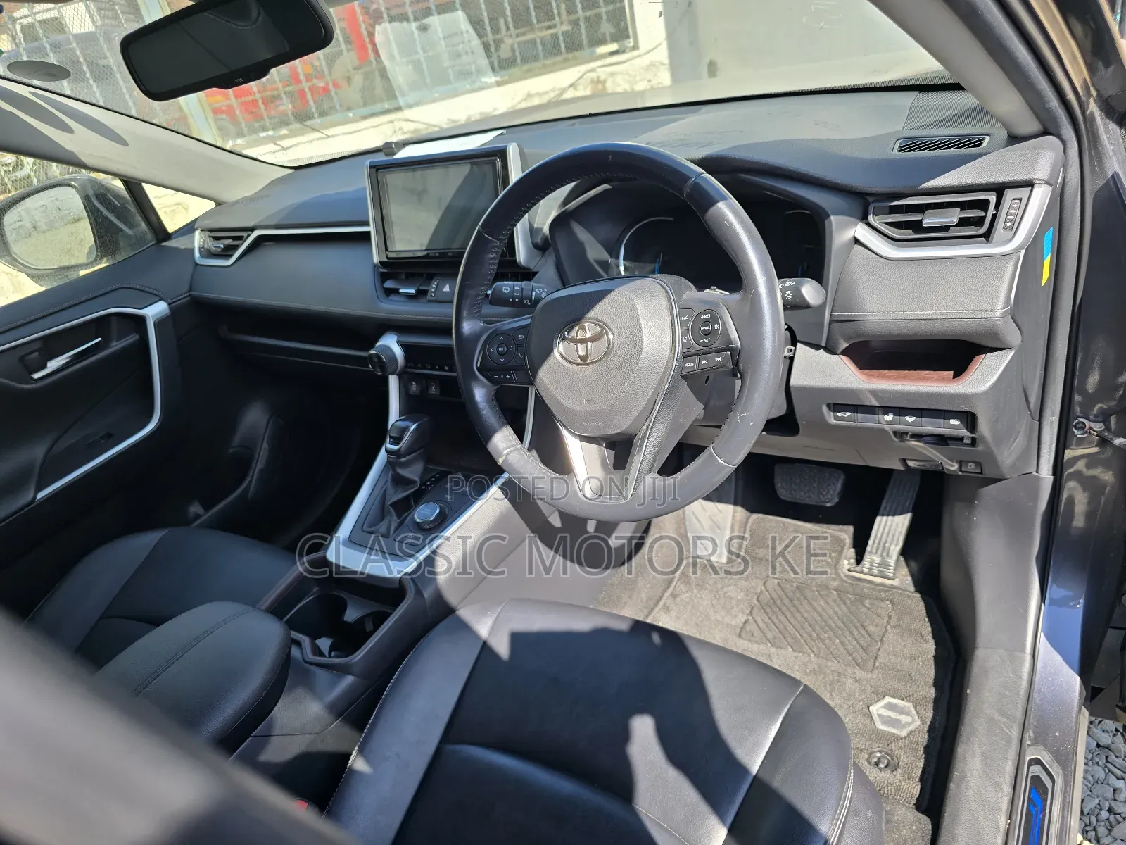 Toyota RAV4 Hybrid 2019 Gray