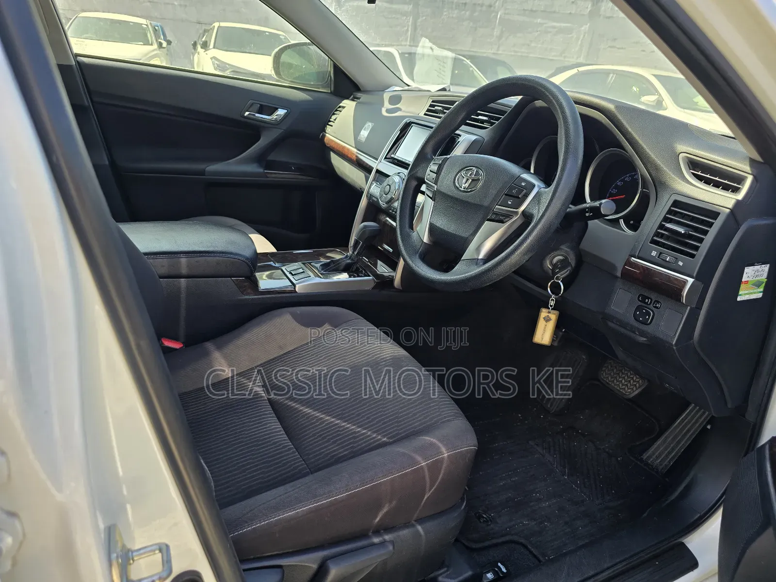 Toyota Mark X 2.5 RWD 2018 White