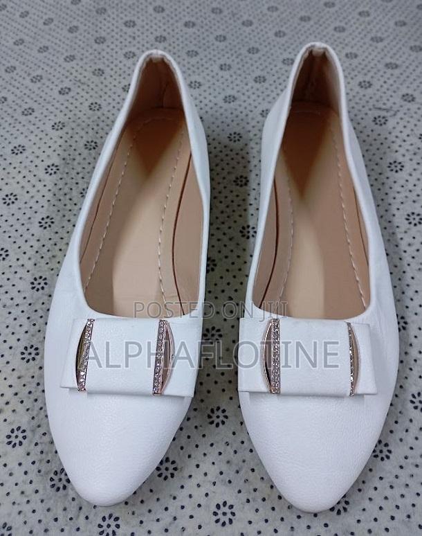 White Soft Sole Single Shoes Flat Heels - thumbnail 2