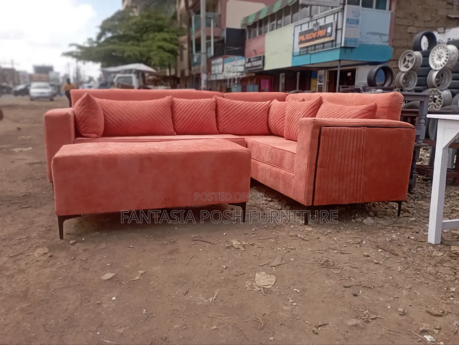 Futuristic Stylish Corner Seat 5 Seater + Ottoman - Pay on Delivery