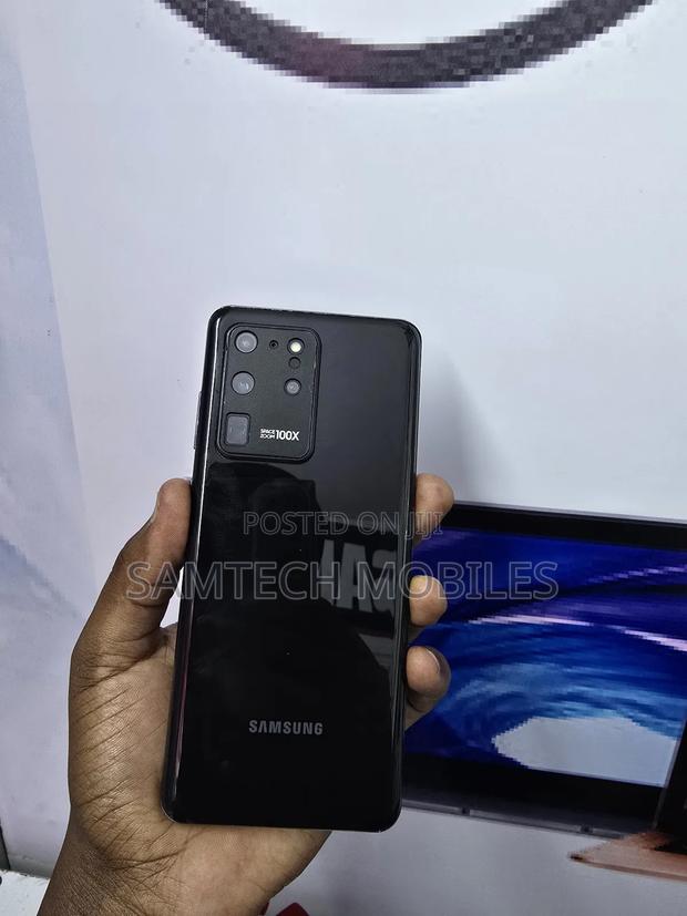 Samsung Galaxy S20 Ultra 256 GB Black - main view