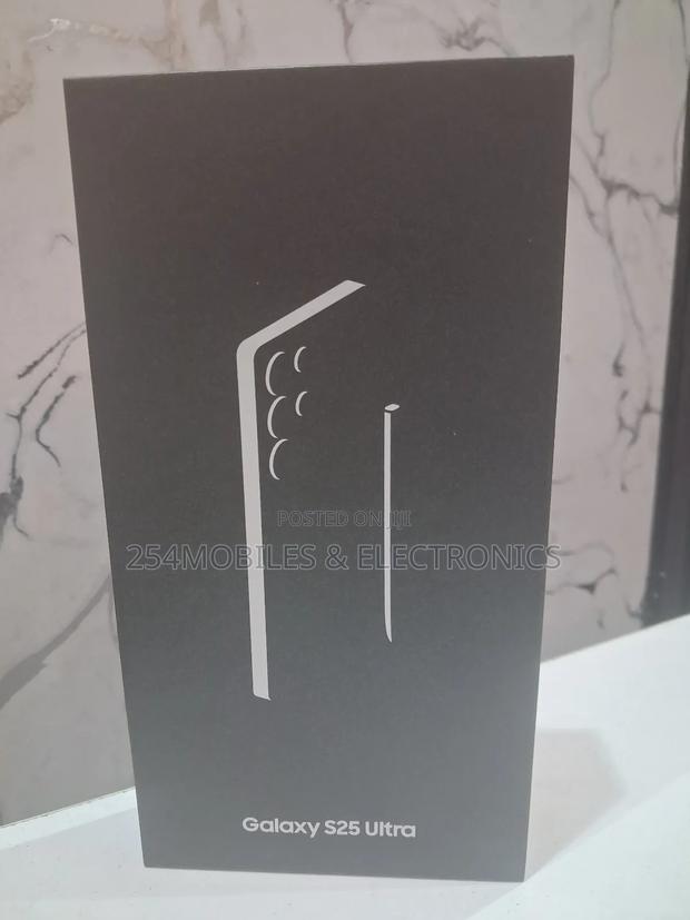 New Samsung Galaxy Z Fold7 256 GB Black - thumbnail 2