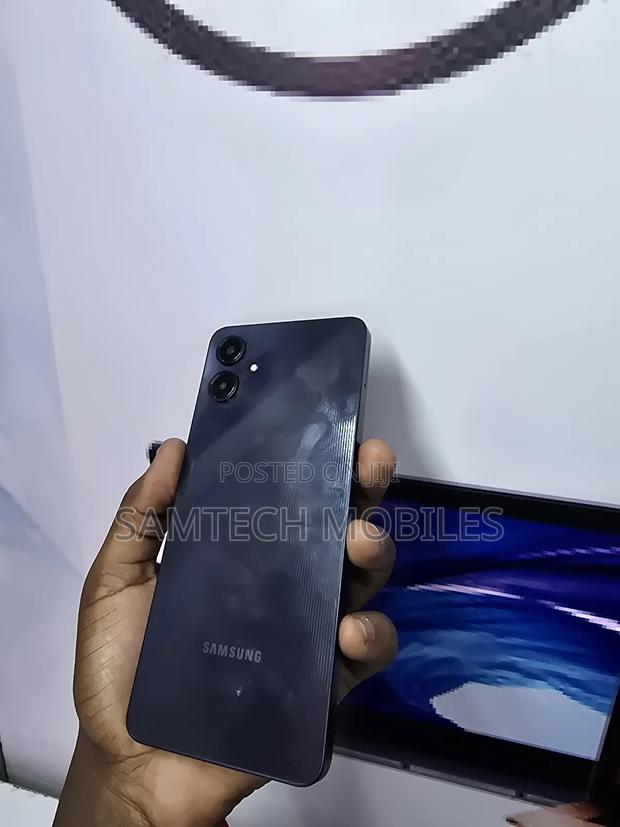 Samsung Galaxy A05 64 GB Gray - main view