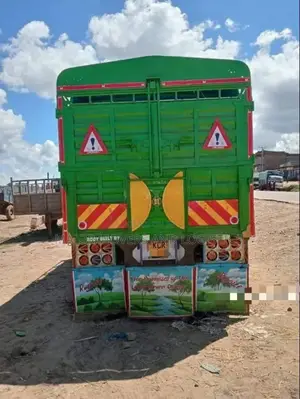 Fh/Trucks for Transport and Errands Services Are Readily Available