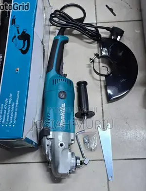 9" Makita Heavy Duty 2400w Angle Grinder