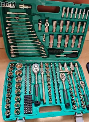 216pcs Chrome Socket Wrenches Mechanical Toolset