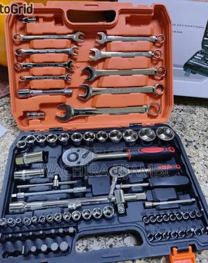 82pcs Socket Wrench Tool Set - thumbnail 2