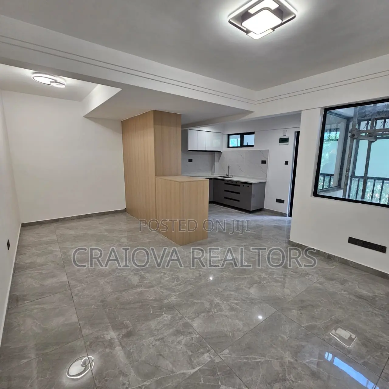 Studio Apartment in Valley Arcade for sale