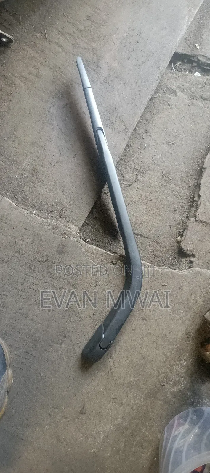 Nissan Wingroad Y11 Rear Wiper