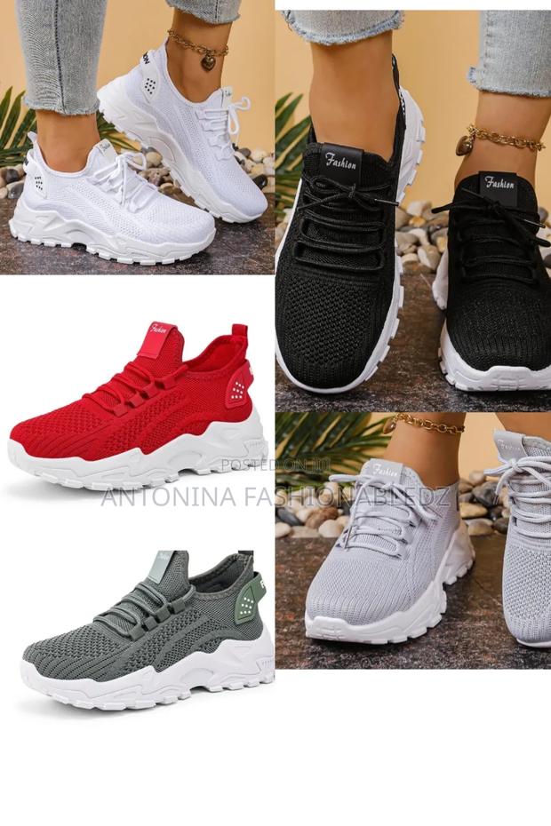 Ladies Cute Breathable Sneaker