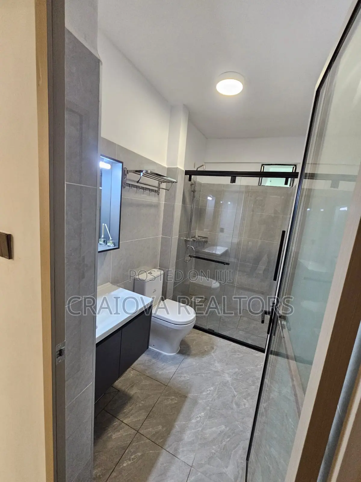 2bdrm Apartment in Valley Arcade for sale