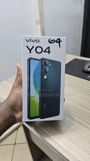 New Vivo Y04 64 GB Green