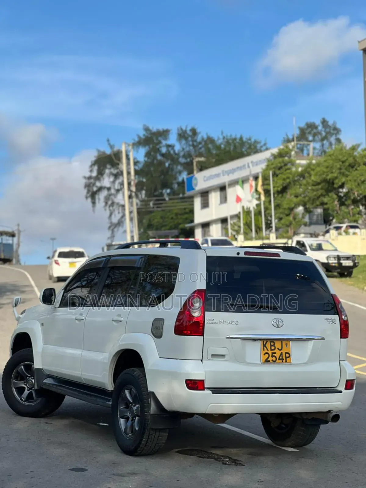 Toyota Land Cruiser Prado 2007 White